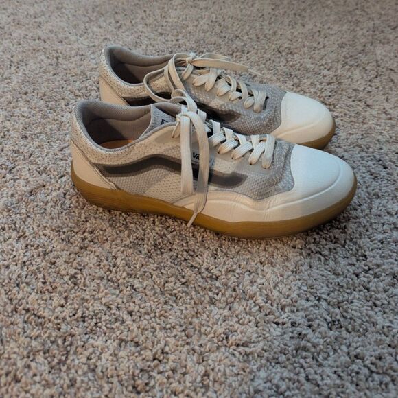Vans Ave Knit Sneakers | Men’s 6 / Women’s 8 | White & Gum | Off the Wall - Picture 1 of 7